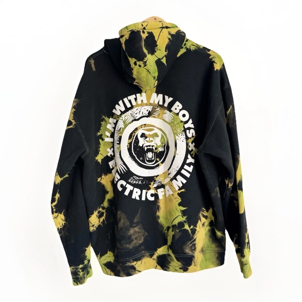 Electric Family x Brondo Collab Men’s Large Premium Green Crystal Dye Hoodie